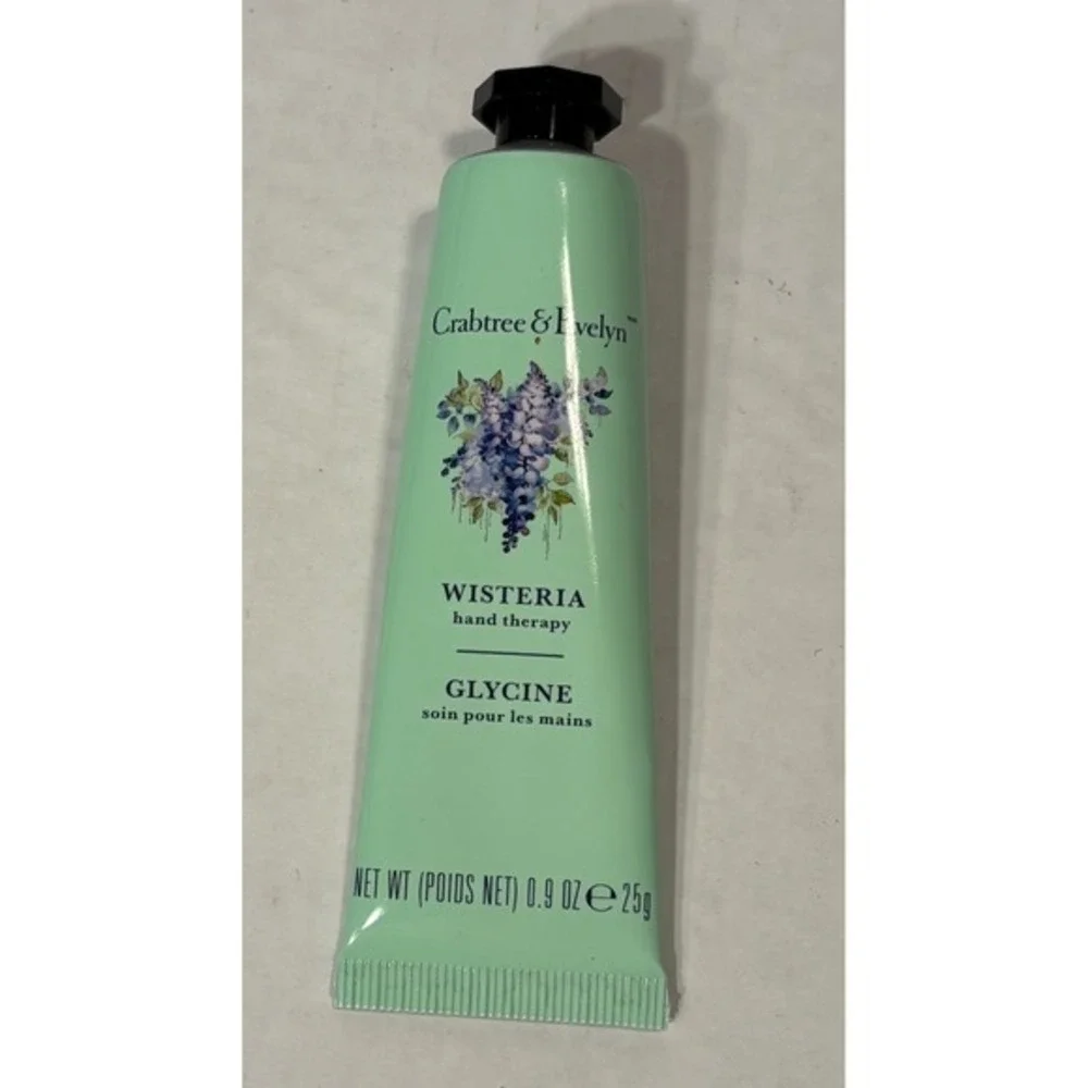 MAC Crabtree & Evelyn Women's Beauty Box New Makeup Skincare Fragrance Bundle